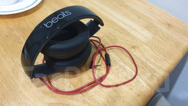 Beats Studio 3 ����