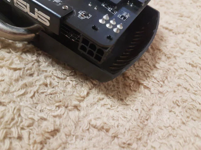 GeForce GTS 450 ����