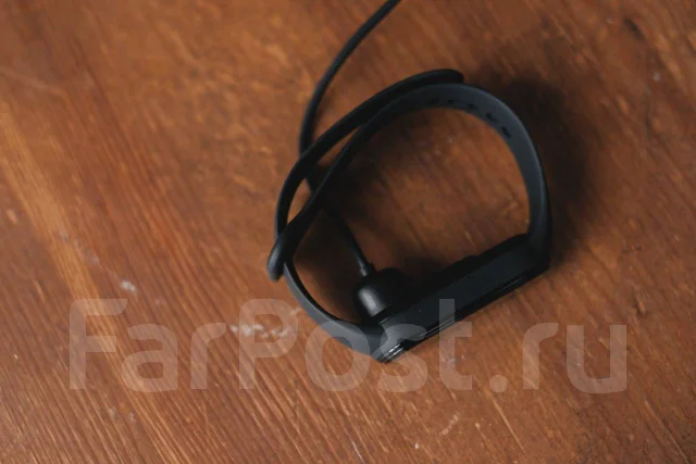 Xiaomi Mi Band 5 ����