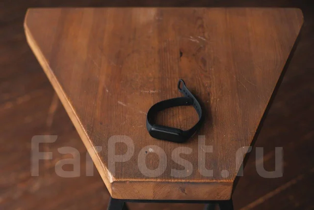 Xiaomi Mi Band 5 ����