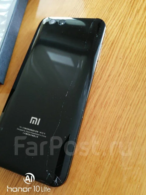 Xiaomi Mi6. �/�, ������, 3G, 4G LTE, Dual-SIM, NFC ����