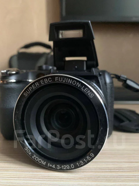 Fujifilm FinePix S4000 ����