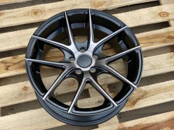 Niche Targa. 8.0x18", 5x108, ET38, �� 73,1���. ����