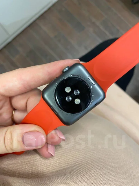 Apple Watch Series 1. NFC ����