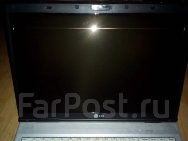 LG R405. 14", 1,5����, WiFi: 1, Bluetooth: 1 ����