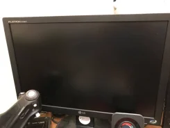 LG. 19" ����