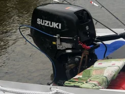 Suzuki. 30��.�., 2-�������, ����������, ���� S (381 ��), 2013 ��� ����