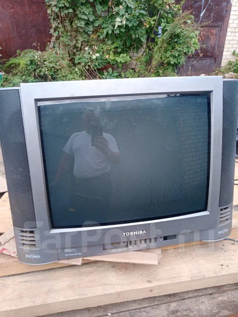 Toshiba. CRT (���) ����
