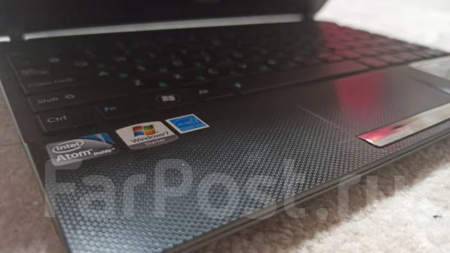 Asus Eee PC X101CH. 10.1", 2����, ��� 2048 ��, ���� 250���, WiFi: 1, Bluetooth: 1, ����������� �� 2��. ����
