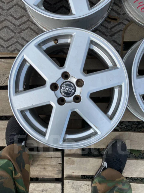 Volvo. 7.0x17", 5x108, ET49, �� 66,6���. ����