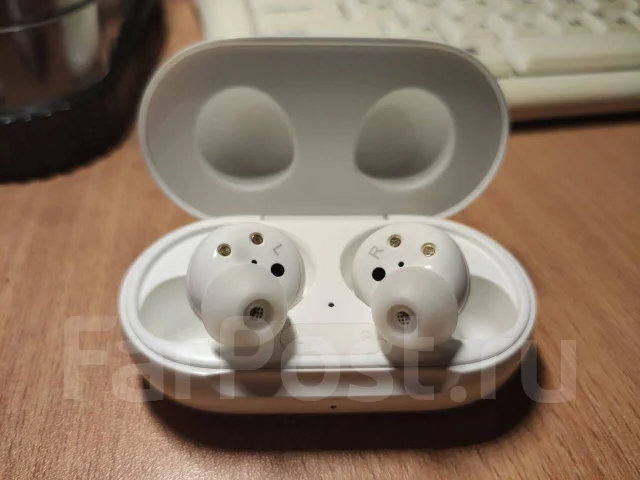 Samsung Galaxy Buds+ ����