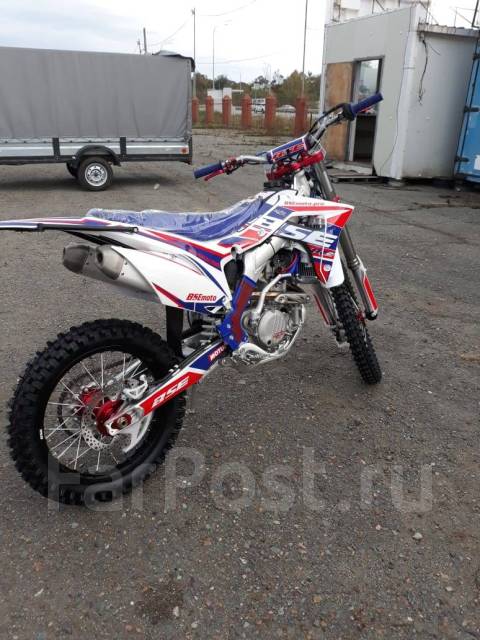 Бсе м. Bse m2 300. Кроссовый мотоцикл бсе м2. Бсе м. Bse m2 мотард.