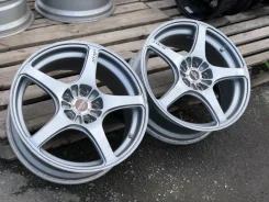 Enkei RP03. 8.0x18", 5x114.3, ET40, �� 75���. ����