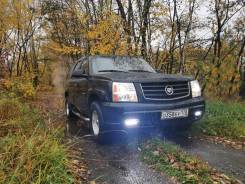 Cadillac Escalade.   