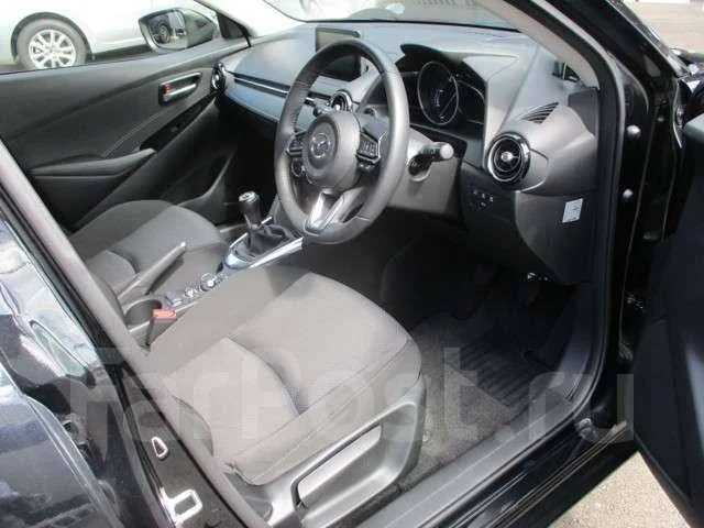 Mazda Demio. ��������, ��������, 1.5, ������, �/�. ��� ����� �� ������������ ����