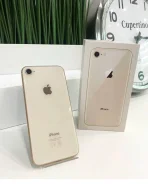 Apple iPhone 8. �/� ����