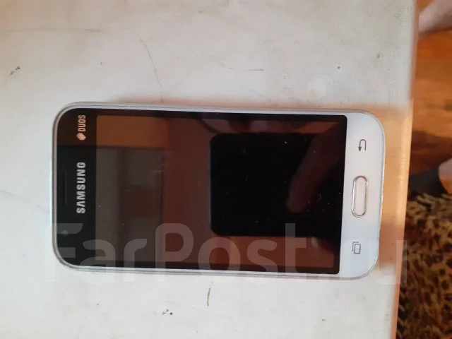 Samsung Galaxy J1 2016. �/� ����