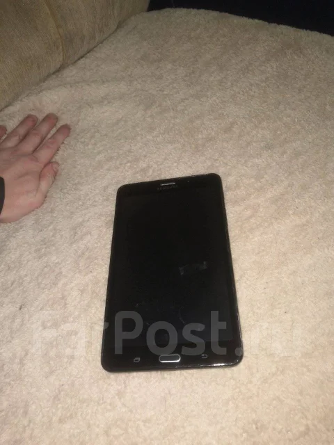 Samsung Galaxy Tab 4 ����