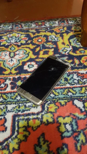 Samsung Galaxy S7 Edge. �/�, �������, 3G, 4G LTE, NFC ����