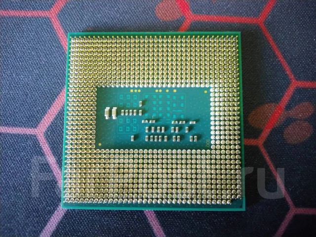 Intel Core i3-4000M ����