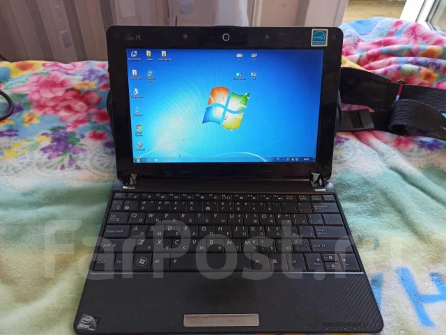Asus Eee PC 1001 ����