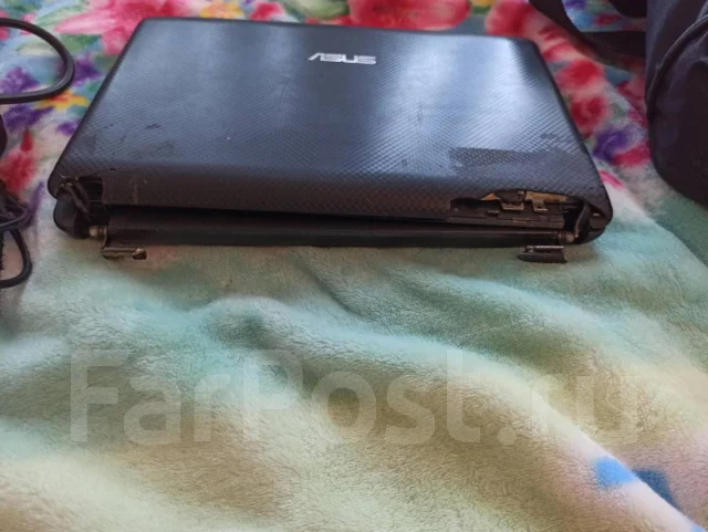 Asus Eee PC 1001 ����