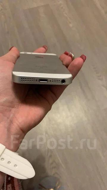Apple iPhone SE. �/�, �����������, 3G, 4G LTE ����