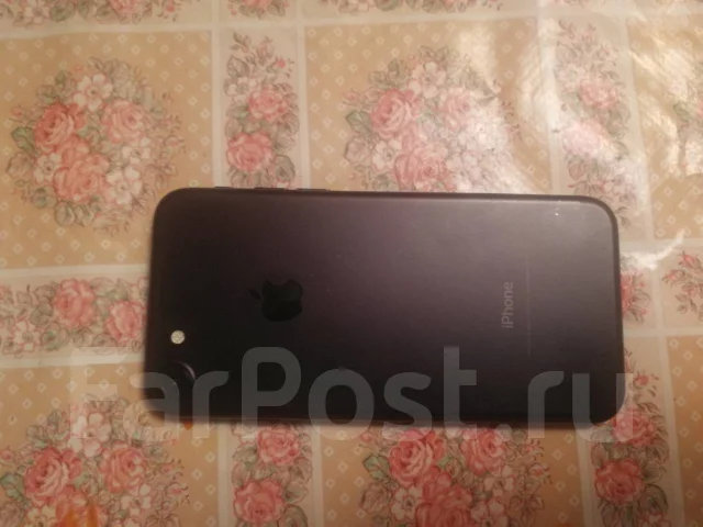 Apple iPhone 7. �/�, ������, 3G, 4G LTE, NFC ����