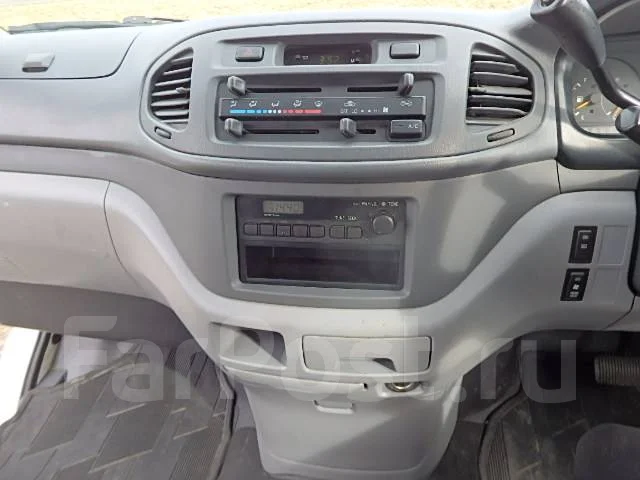Toyota Hiace Regius. LXH49, 5L ����