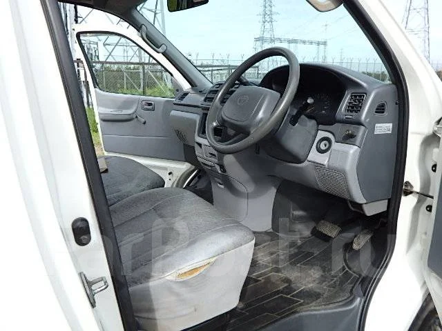Toyota Hiace Regius. LXH49, 5L ����