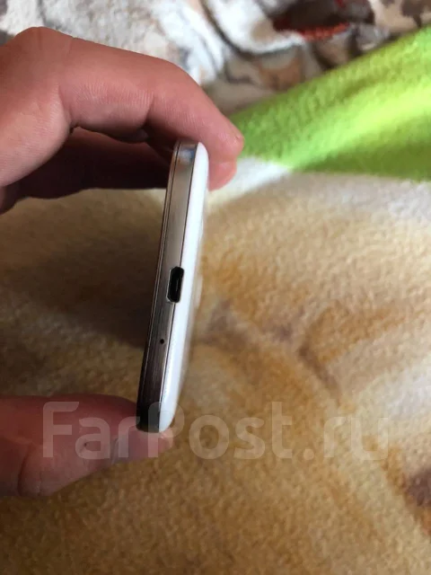 Samsung Galaxy S4. �/� ����