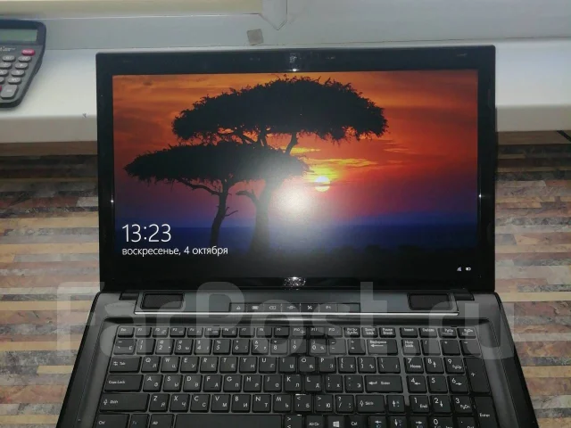 MSI CX70. 17.3", 2,5����, ��� 8 ��, ���� 800���, WiFi: 1, Bluetooth: 1, ����������� �� 6��. ����