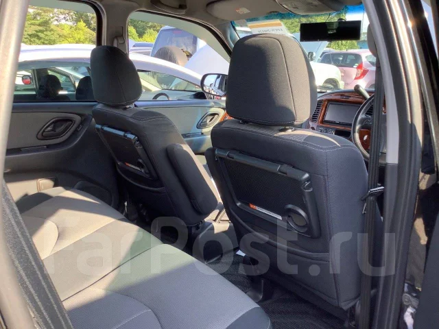 Mazda Tribute. EPFW, AJ ����