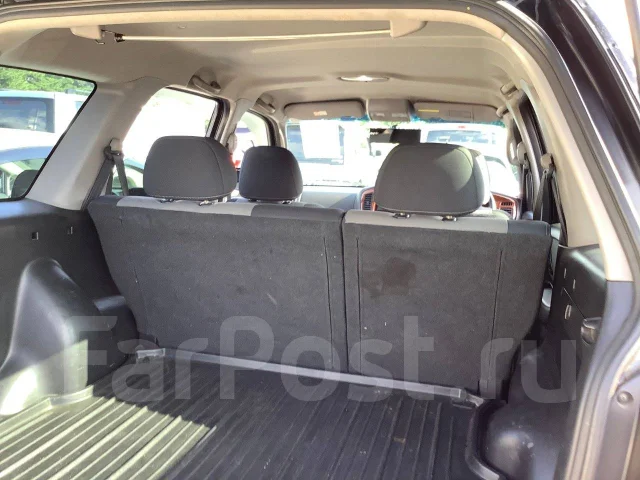 Mazda Tribute. EPFW, AJ ����