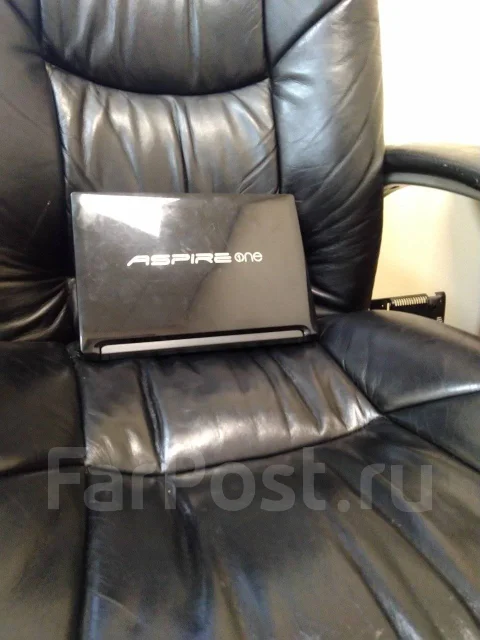Acer Aspire One 522. ��� 1024 ��, ���� 250���, WiFi: 1 ����
