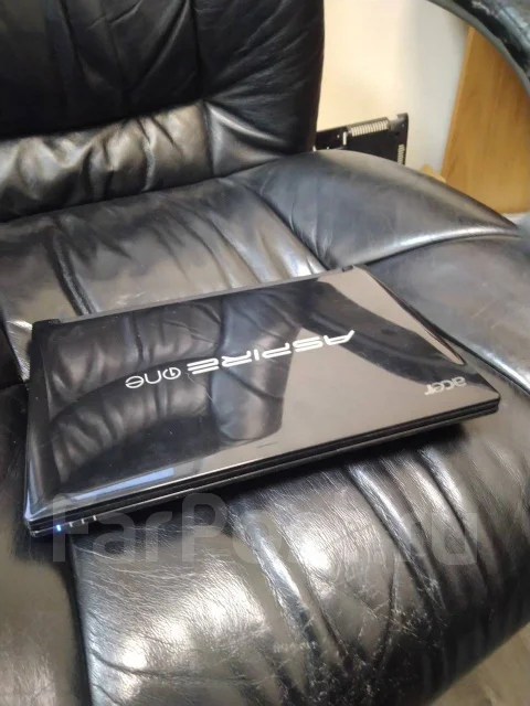 Acer Aspire One 522. ��� 1024 ��, ���� 250���, WiFi: 1 ����