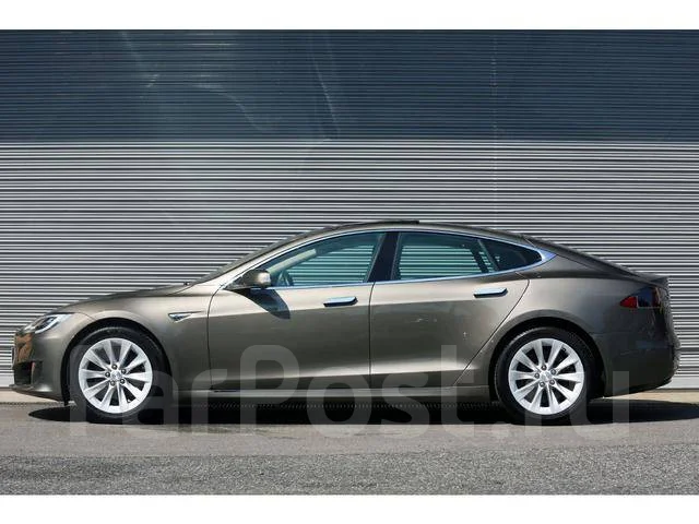 Tesla Model S. ��������, ��������, 100.0 (70��.�.), ������, 23 687����. ��, �/�. ��� ����� �� ������������ ����