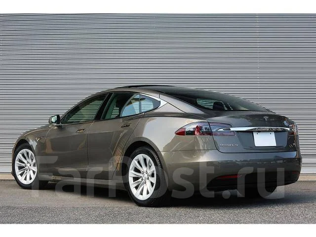 Tesla Model S. ��������, ��������, 100.0 (70��.�.), ������, 23 687����. ��, �/�. ��� ����� �� ������������ ����