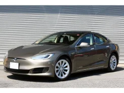 Tesla Model S. ��������, ��������, 100.0 (70��.�.), ������, 23 687����. ��, �/�. ��� ����� �� ������������ ����