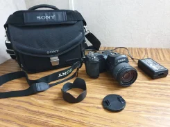 Sony Cyber-shot DSC-F828 ����