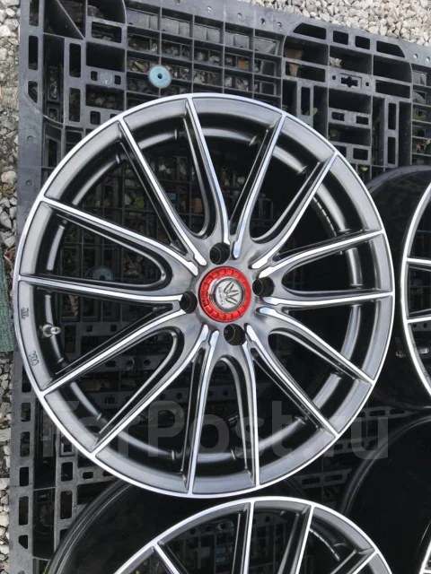 BADX Loxarny Parabola. 7.0x17", 4x100, ET45, �� 72���. ����