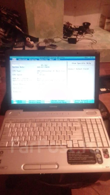 Toshiba Satellite. 15.4", 2,1����, ��� 1536 ��, ���� 320���, WiFi: 1, Bluetooth: 1, ����������� �� 3��. ����