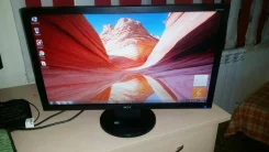 Acer. 23.6" ����