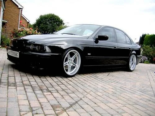 BMW Racing Dynamics. 8.0x18", 5x120, ET18 ����