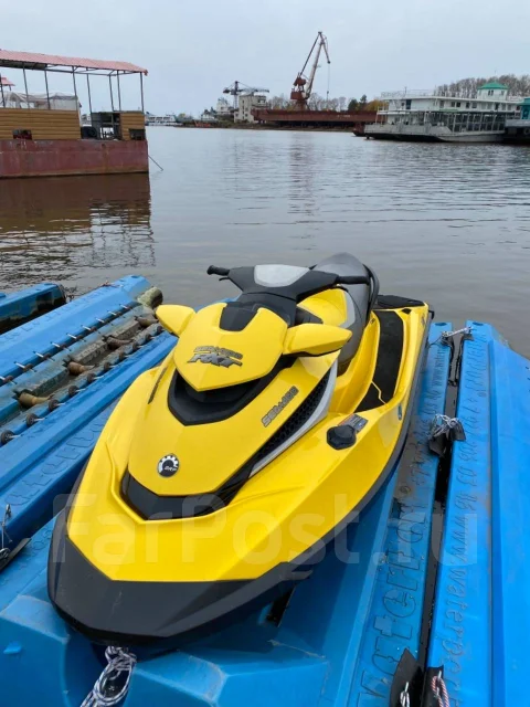 BRP Sea-Doo RXT. 2011 ��� ����