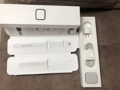 Apple Watch Series 4. GPS ����