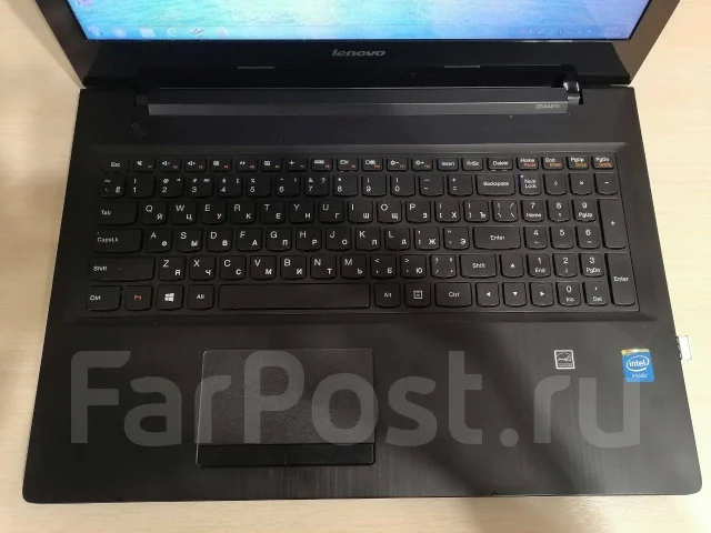 Lenovo IdeaPad G50-30. 15.6", 2,2����, ��� 2048 ��, ���� 320���, WiFi: 1, Bluetooth: 1, ����������� �� 2 200��. ����