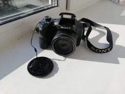 Sony Cyber-shot DSC-H300. 20 � ����� ��, ���: 14� � ����� ����