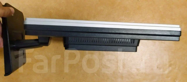 Acer. 19" ����