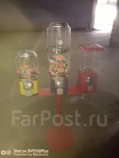 Продам автомат по продаже жевательной резинки, б/у, в наличии. Цена: 10 ...